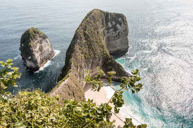 T-Rex point at Kelingking beach Nusa Penida - most instagrammable places in Bali